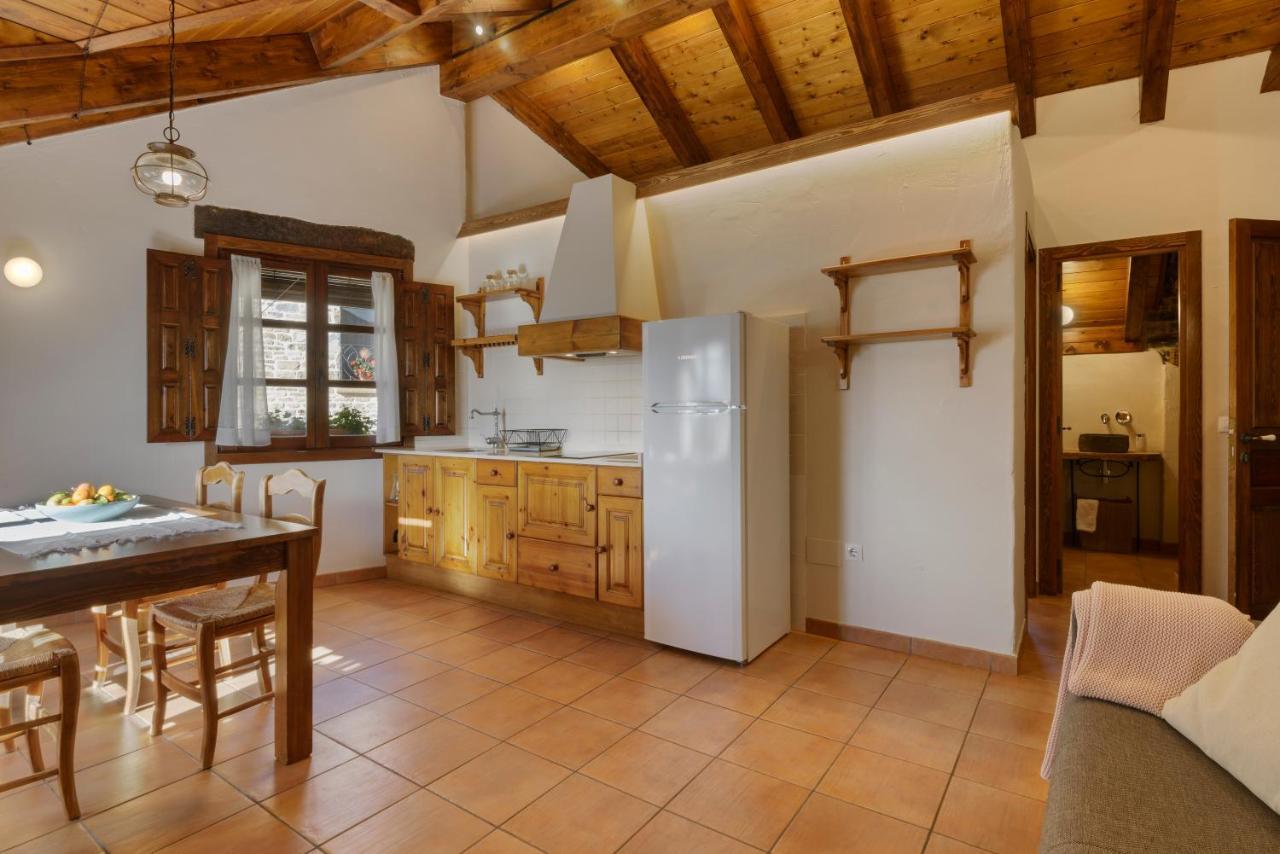 Os Ormos Casa Rural - Apartamentos - Habitaciones Espuéndolas 外观 照片
