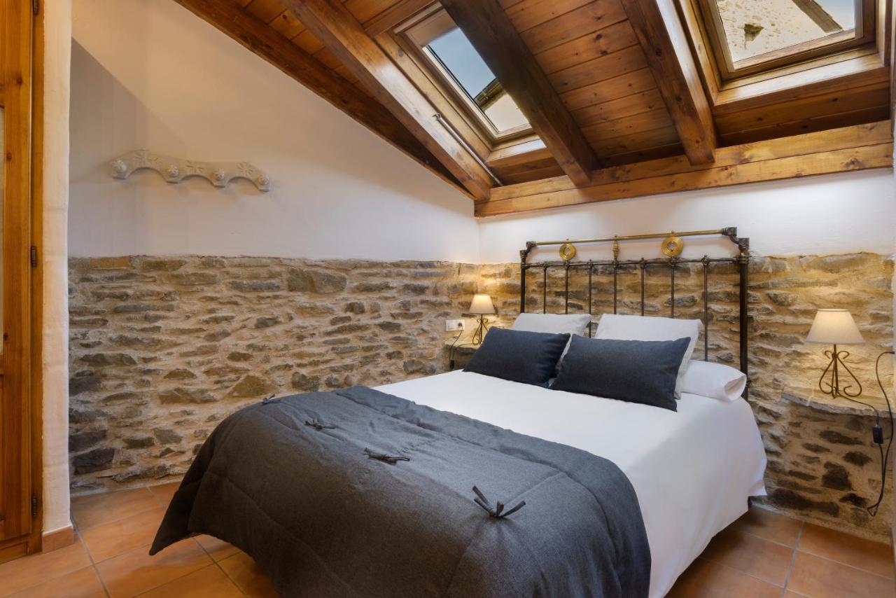 Os Ormos Casa Rural - Apartamentos - Habitaciones Espuéndolas 外观 照片